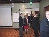 Anneli ja Aarre onnittelivat 50 vuotta täyttänyttä Rauman Navigaatioseuraa 16.3.2019