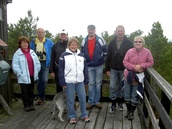 Kesäretkeläisiä Katanpään vartiotornissa 18.6.2011.