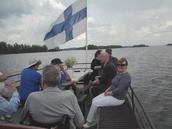 IK kävi onnittelemassa Valkeakosken Navigaatiseuraa 6.8.2019 seuran täyttäessä 50 v. Anneli häyrylaivaristeilyllä. Aarre Mukana SNL:n edustajana.