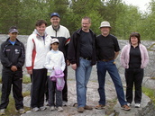 Kesäretkeläisiä Isokarissa 13.6.2009.