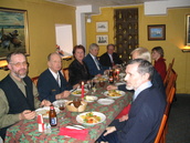 Tilinpäätöslounas Pookissa 7.12.2004