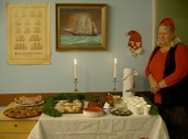 Tuula on pannut pöydän koreaksi rekiretkelle 7.12.2015